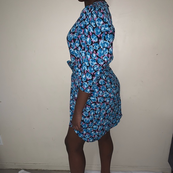 Brand new Zara Voluminous printed dress - Picture 4 of 4